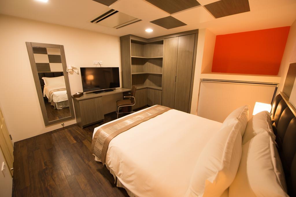 Hotel Parami Янгон Экстерьер фото