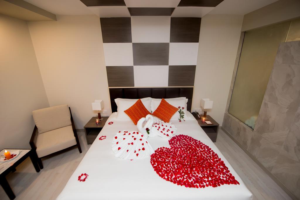 Hotel Parami Янгон Экстерьер фото