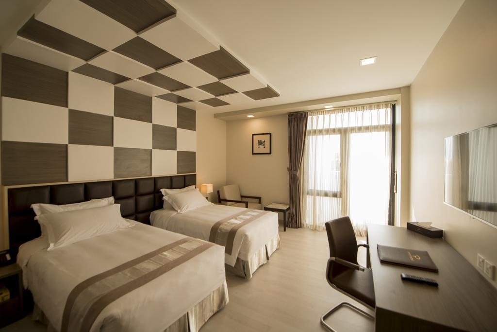 Hotel Parami Янгон Экстерьер фото