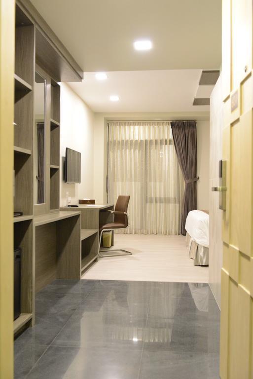 Hotel Parami Янгон Экстерьер фото