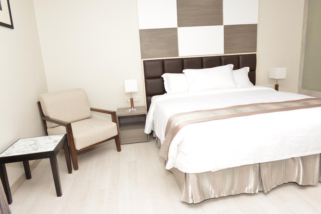 Hotel Parami Янгон Экстерьер фото