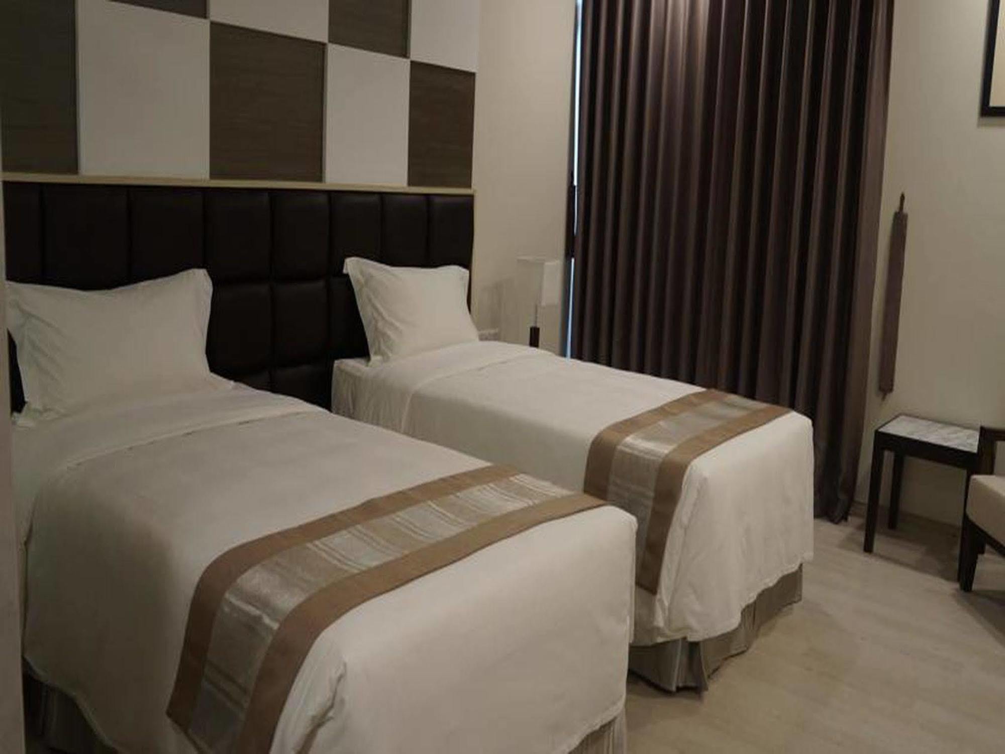 Hotel Parami Янгон Экстерьер фото