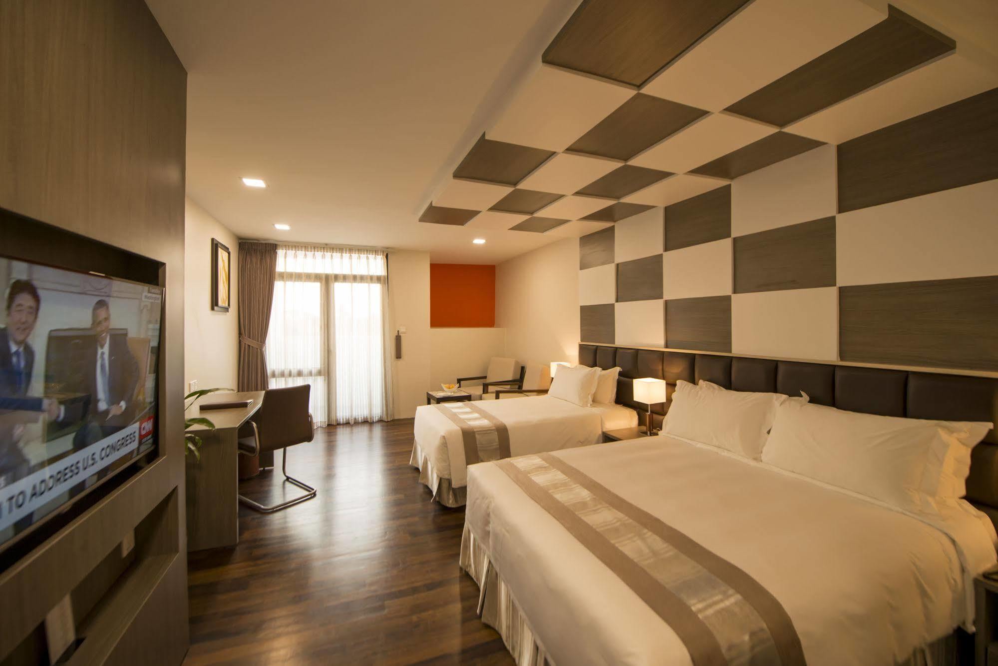 Hotel Parami Янгон Экстерьер фото